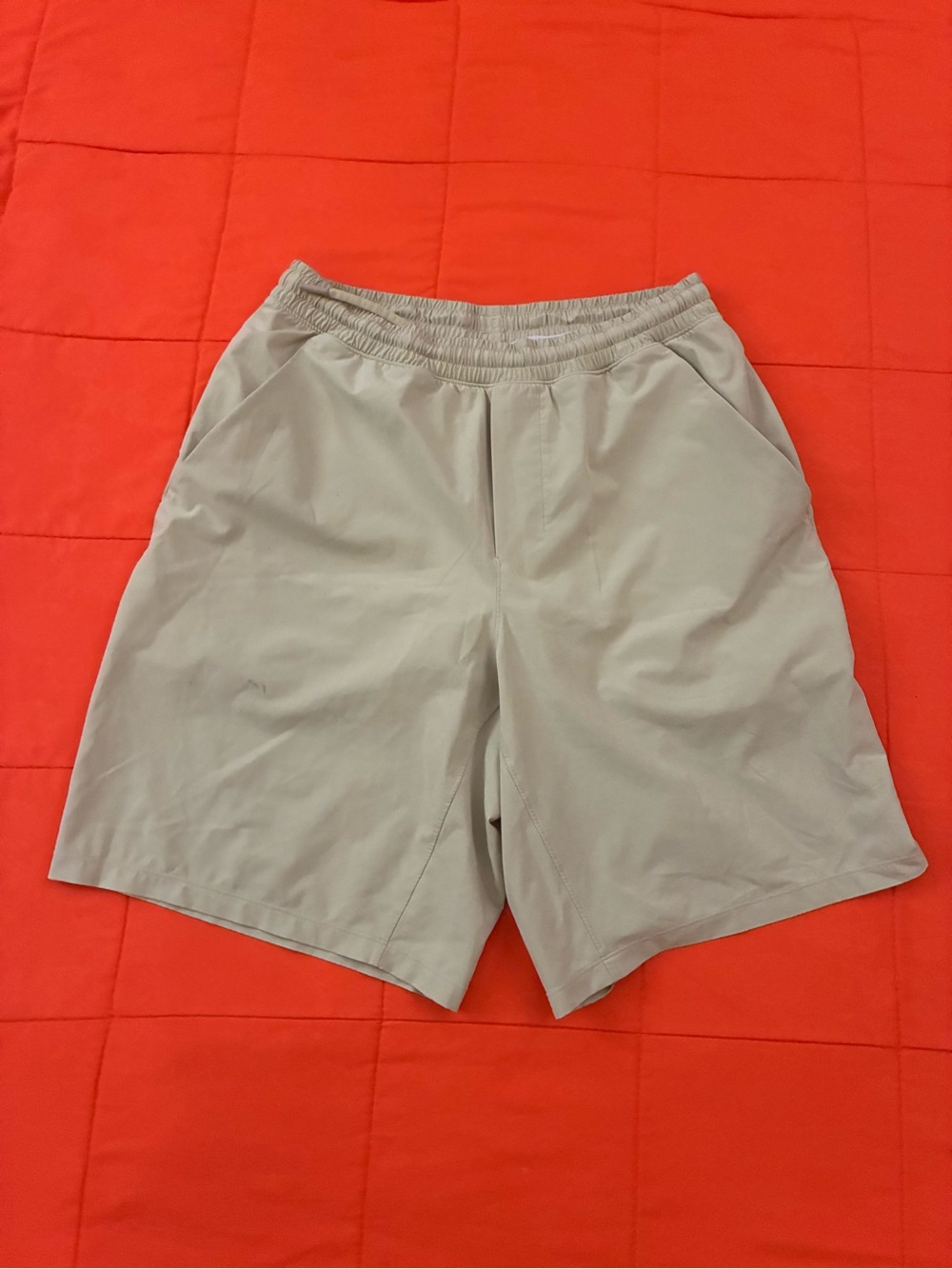 Lululemon Shorts Mens Medium Green Stretch Perform Athleisure Yoga Casual